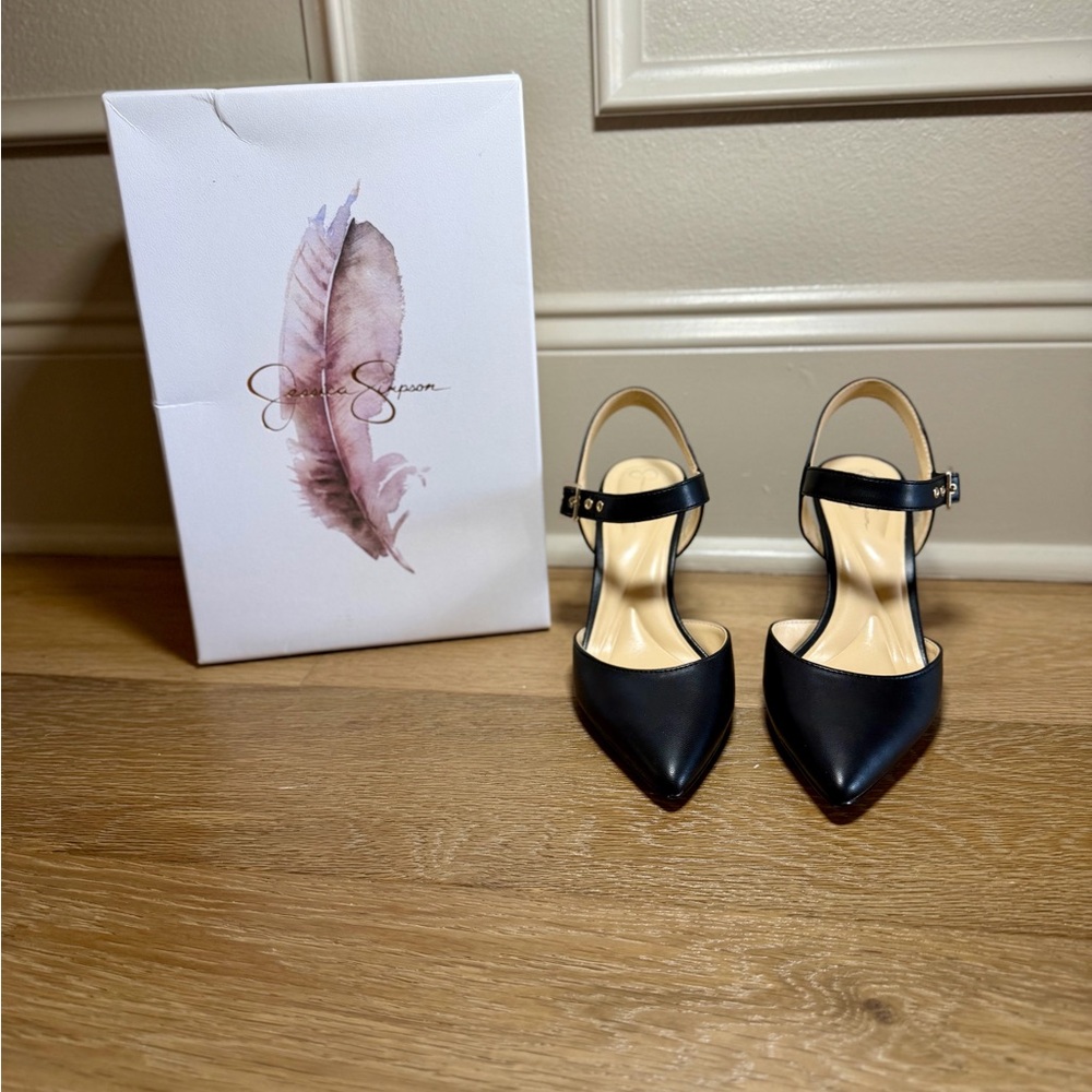Jessica Simpson Black Pointed Toe Heels